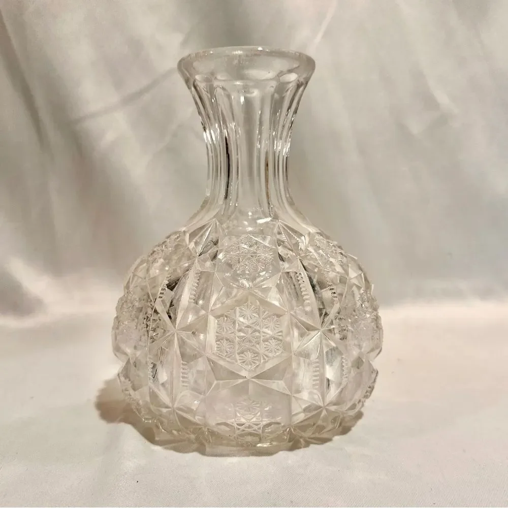 Vintage American Pressed Glass Decanter Star Pinwheel Pattern Water Wine Carafe